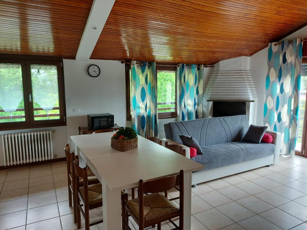 Cadrezzate Bnbook Casa Dei Peschi - Lago Di Monate מראה חיצוני תמונה