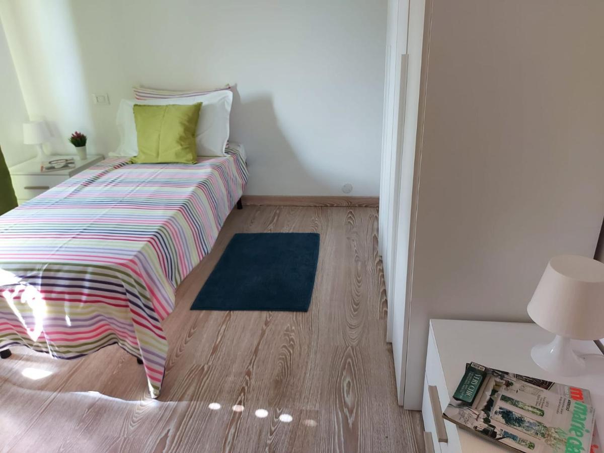 Cadrezzate Bnbook Casa Dei Peschi - Lago Di Monate מראה חיצוני תמונה