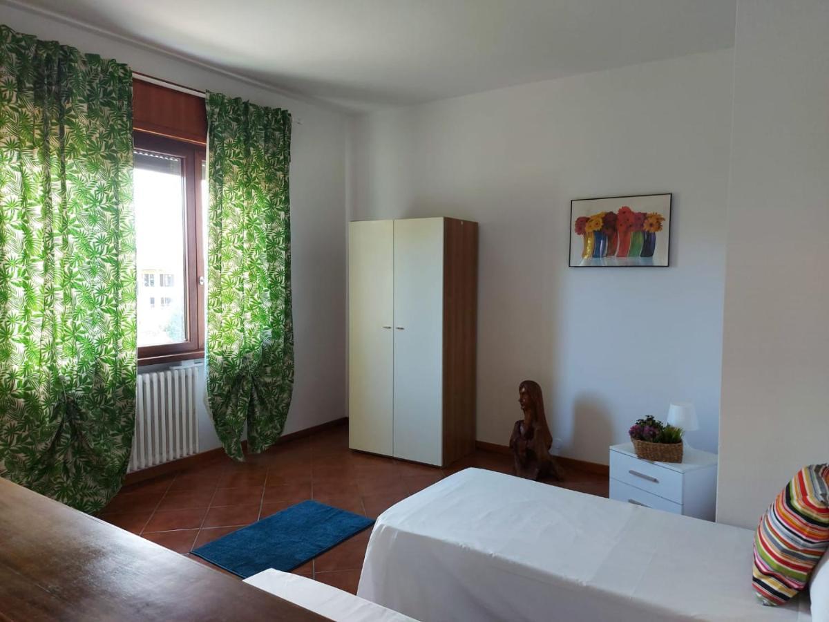 Cadrezzate Bnbook Casa Dei Peschi - Lago Di Monate מראה חיצוני תמונה
