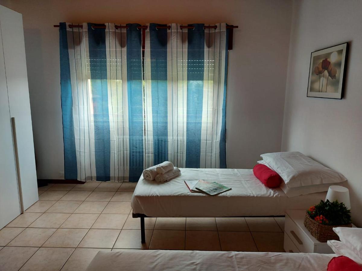 Cadrezzate Bnbook Casa Dei Peschi - Lago Di Monate מראה חיצוני תמונה