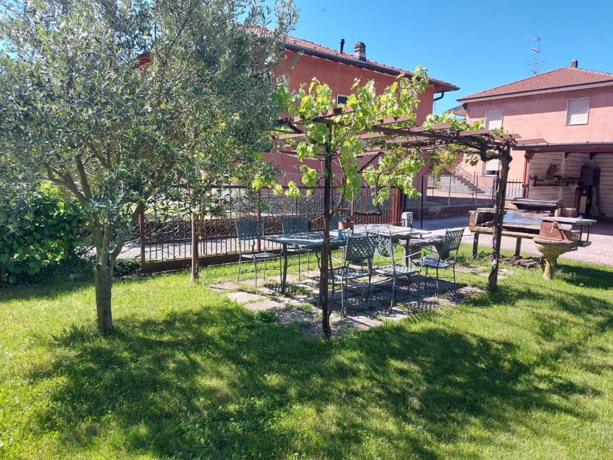 Cadrezzate Bnbook Casa Dei Peschi - Lago Di Monate מראה חיצוני תמונה